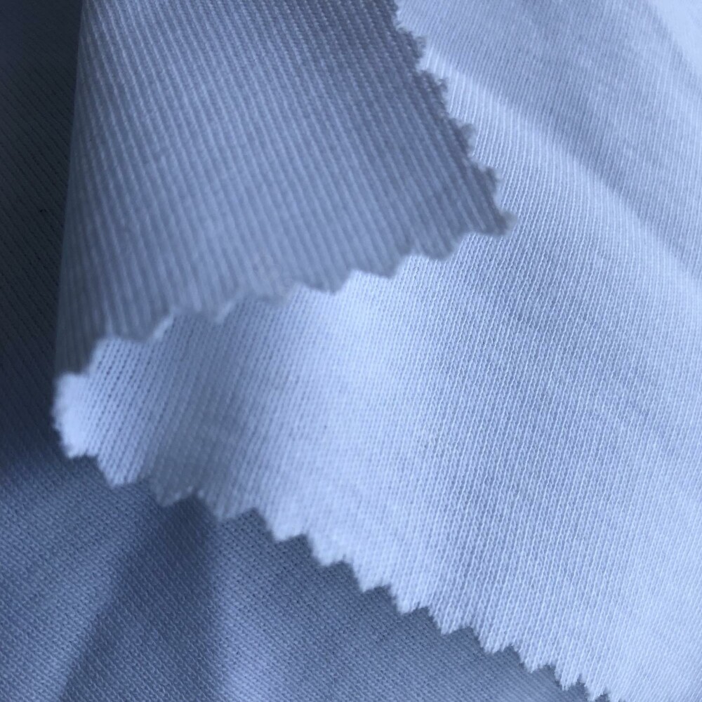 24/1 Compact Penye Süprem Kumaş ile Kalitenin Farkını Hissedin